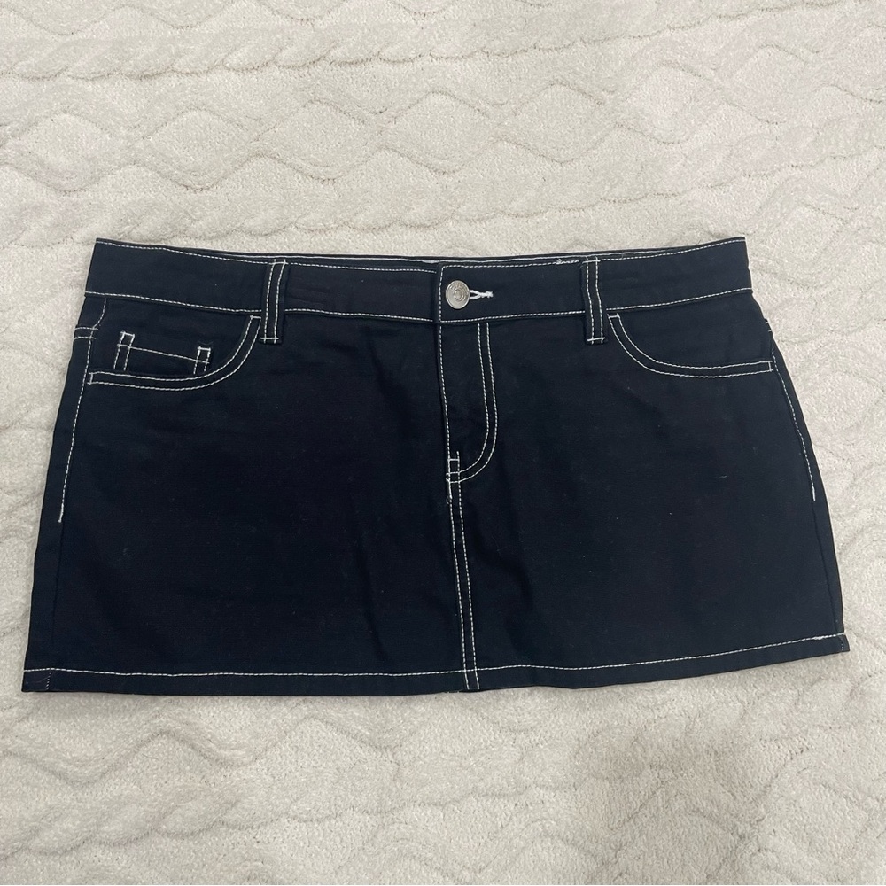 H&M Black Denim Mini Skirt
